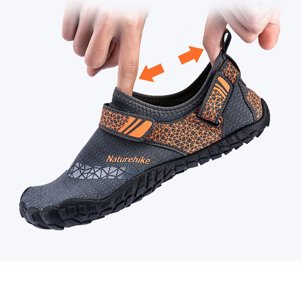 کفش ساحلی نیچرهایک مدل Silicone Anti-Slip Wading Shoes